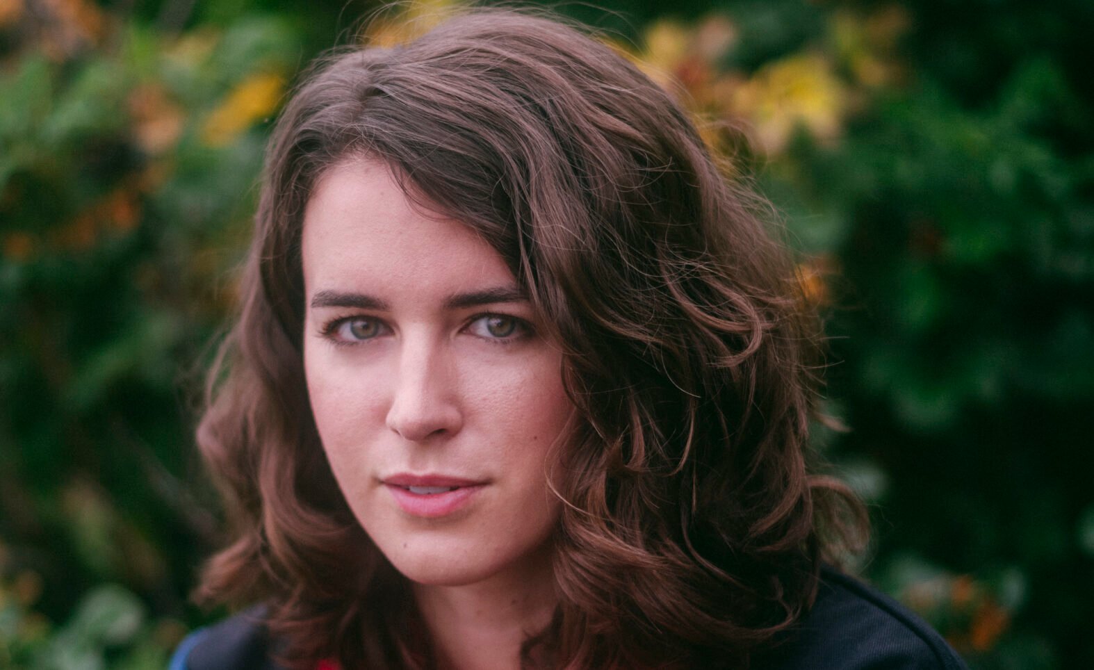 In Conversation: A Different Kind of Survival Story – Virginia Root Talks Dead Weight