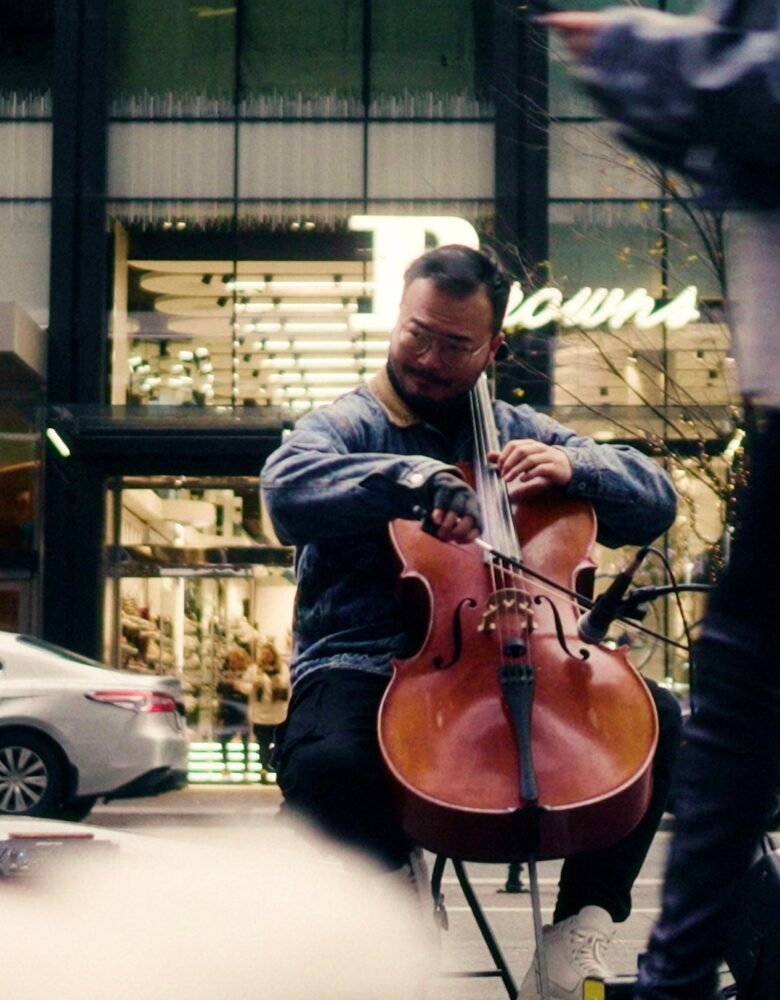 To Busk or Not to Busk – Performance Beyond Gains